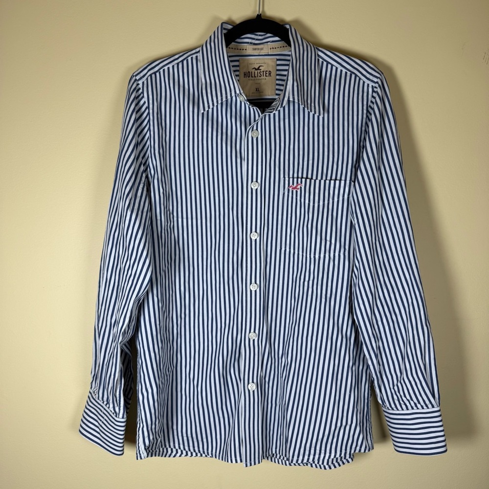 Hollister Men's Blue and White Striped Long Sleeve Shirt XL